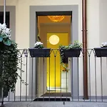 - Luxury Italy *