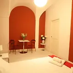 - Luxury Italy Βερμπάνια