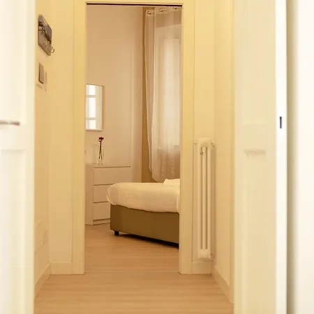 - Luxury Italy