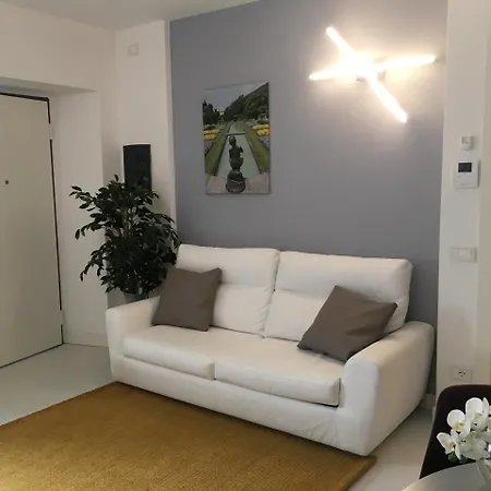 - Luxury Italy ורבאניה
