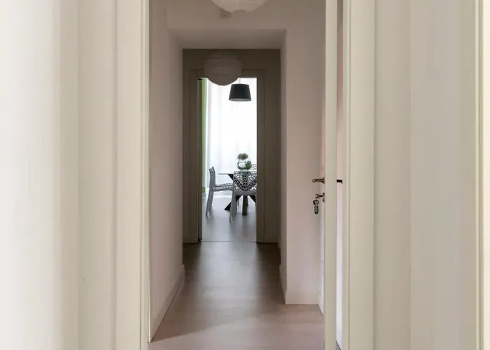 - Luxury Italy Apartment Verbania