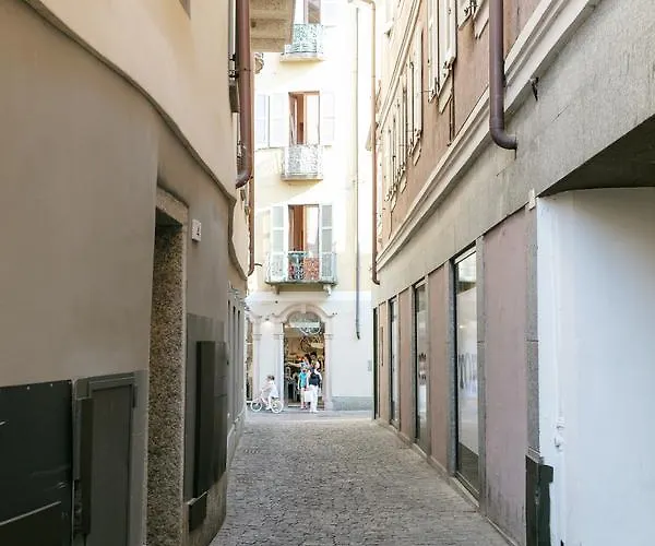 - Luxury Italy 베르바니아