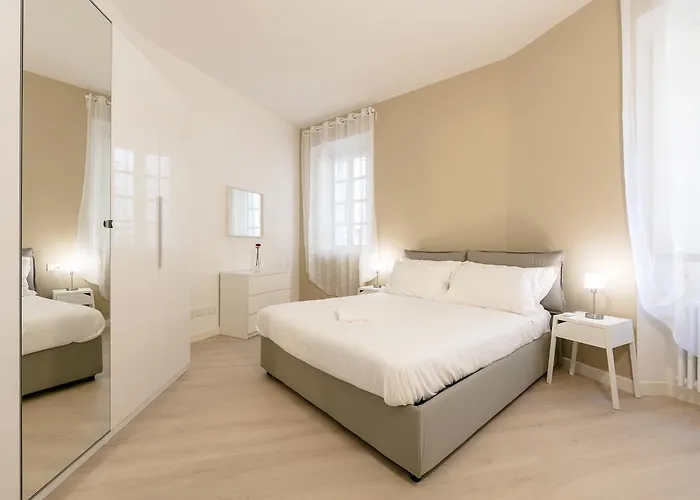- Luxury Italy *