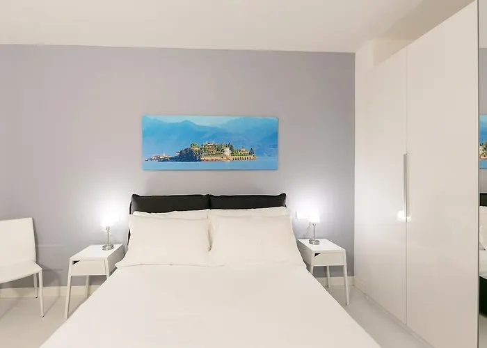 - Luxury Italy Apartment Verbania