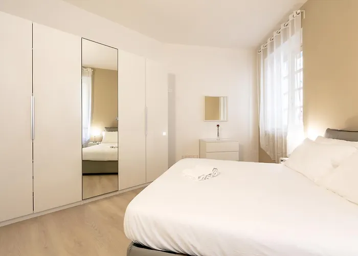 - Luxury Italy Apartment